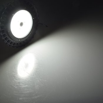 LED-Hallenstrahler 100W, 110°, IP65