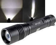LED-Taschenlampe ARCAS 18W Zoom